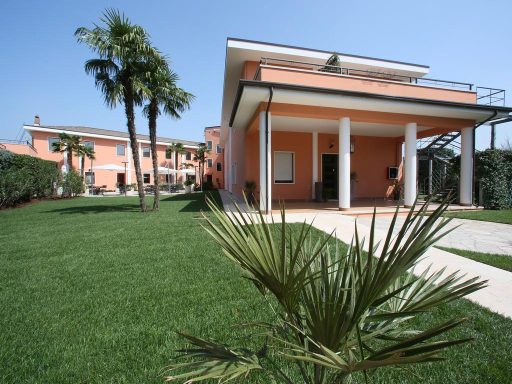 Veronello Resort Bardolino Esterno foto