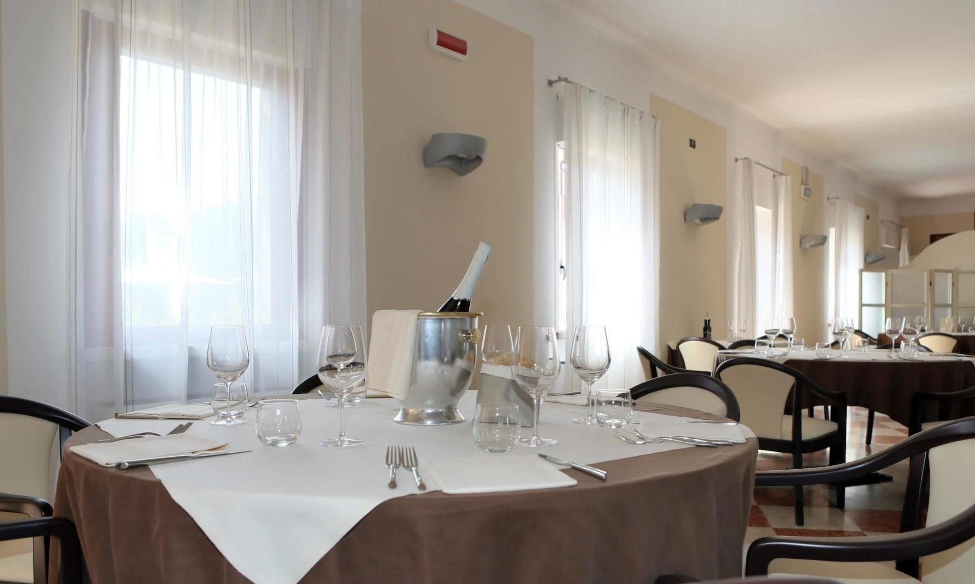 Veronello Resort Bardolino Esterno foto