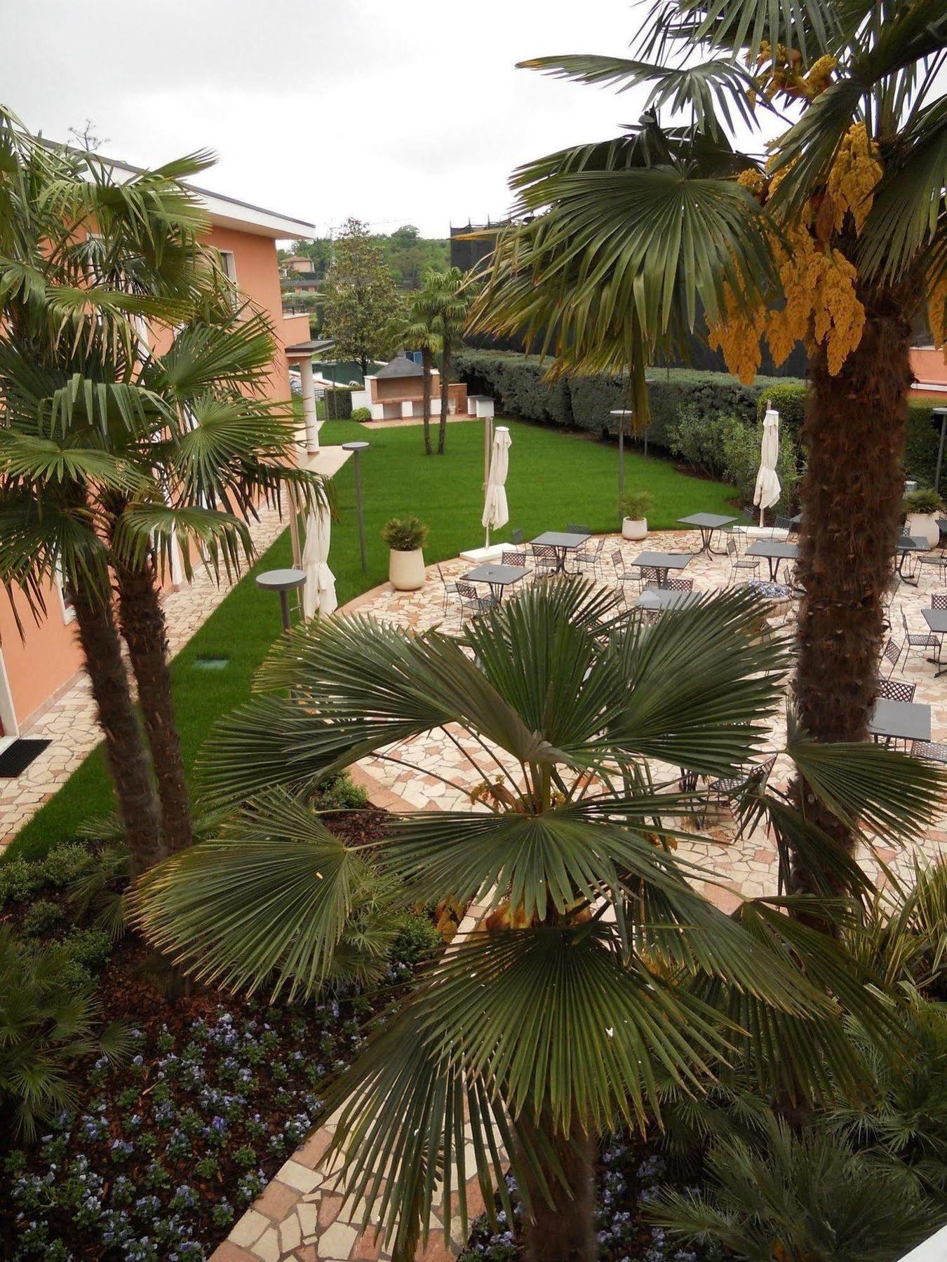 Veronello Resort Bardolino Esterno foto