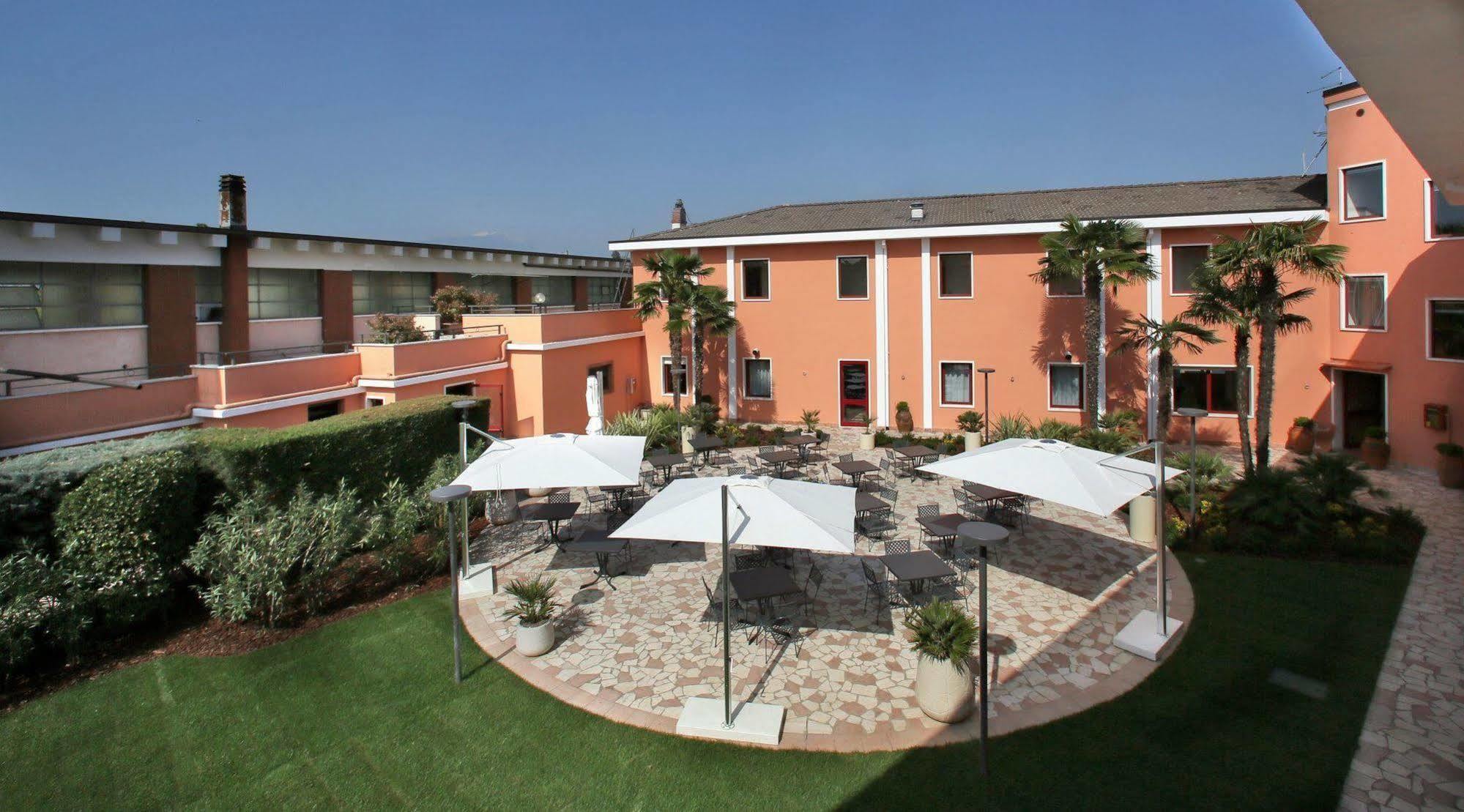 Veronello Resort Bardolino Esterno foto
