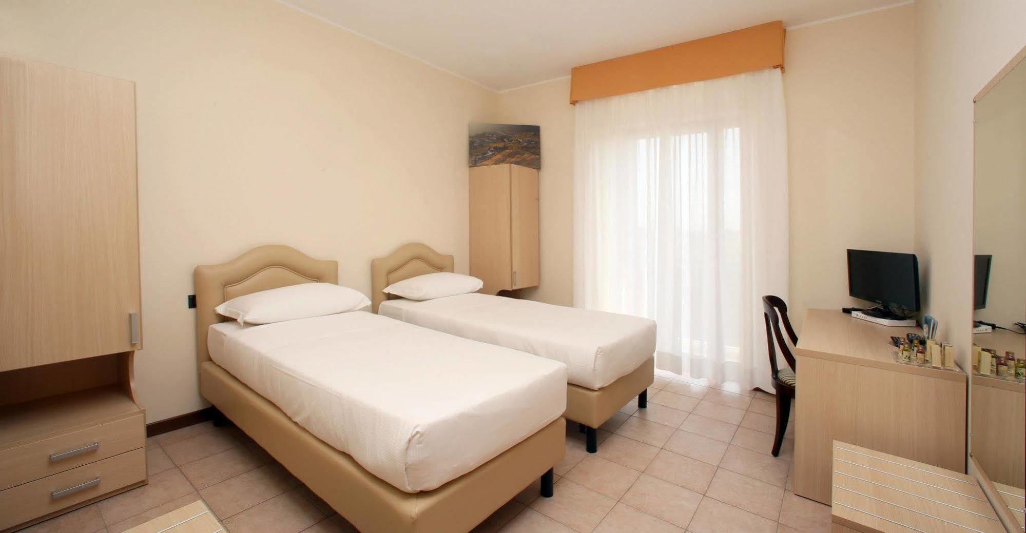 Veronello Resort Bardolino Esterno foto